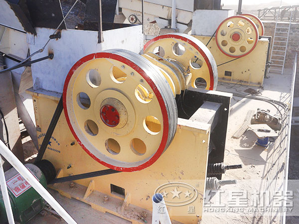 河北某環保制砂生產線現場1 河北某環保制砂生產線現場1