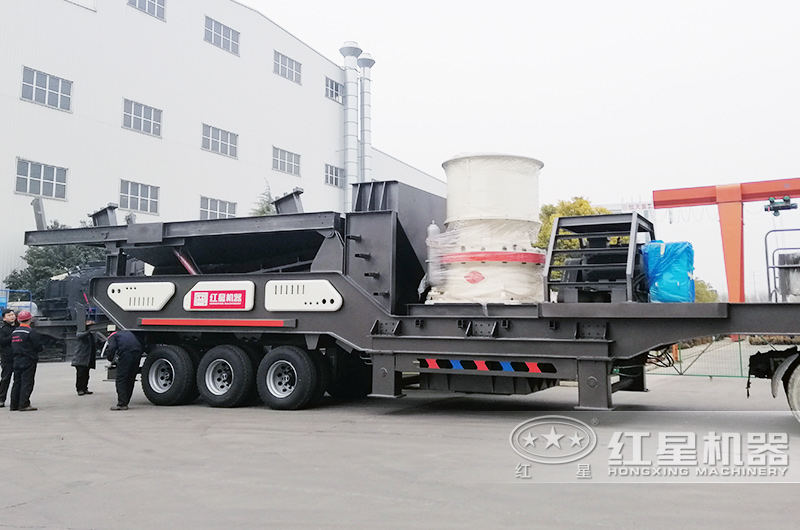 時(shí)產(chǎn)30-300噸流動式磕石子機(jī):圓錐破碎機(jī) 時(shí)產(chǎn)30-300噸流動式磕石子機(jī):圓錐破碎機(jī)