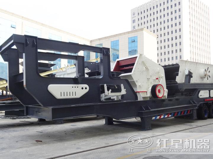 反擊式移動(dòng)破碎機(jī)二級(jí)破碎,深腔破碎,石粉含量少 反擊式移動(dòng)破碎機(jī)二級(jí)破碎,深腔破碎,石粉含量少
