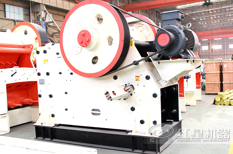 歐版鄂式破碎機(jī)，自動(dòng)化程度高