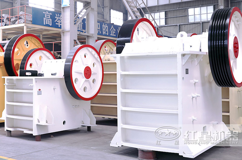 普通版鄂式破碎機(jī)，性?xún)r(jià)比高