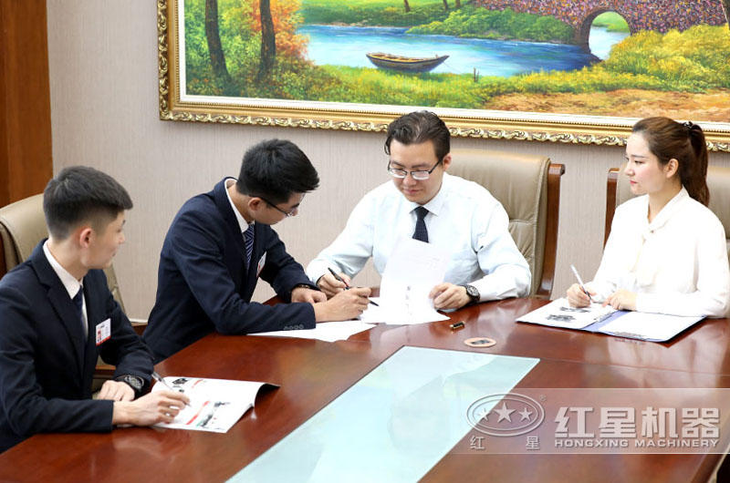 在線咨詢,紅星工程師為你“量身選型” 在線咨詢,紅星工程師為你“量身選型”