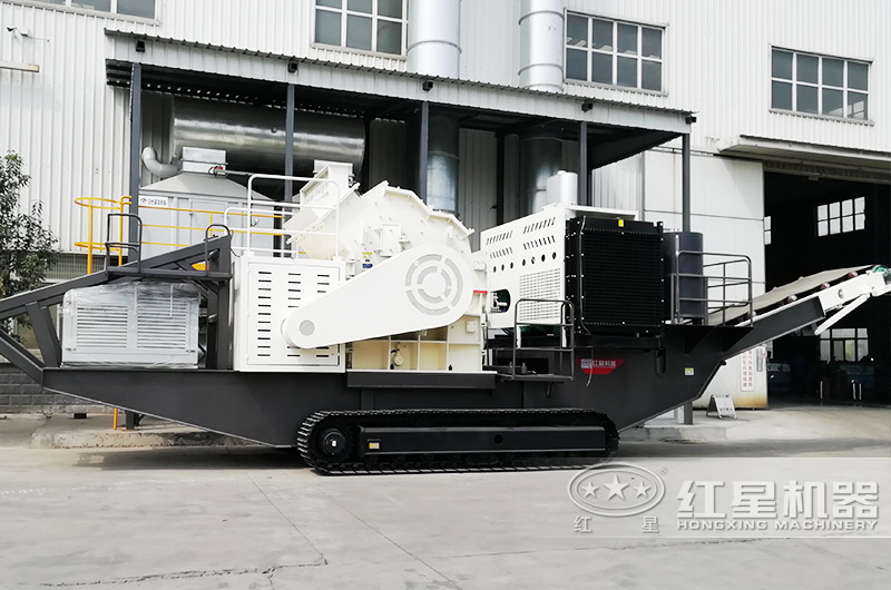 小型移動治沙機圖片，履帶式