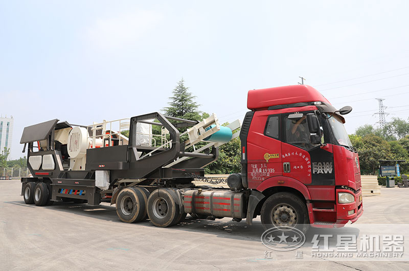 車載碎石機(jī)設(shè)備直接開往客戶現(xiàn)場 車載碎石機(jī)設(shè)備直接開往客戶現(xiàn)場