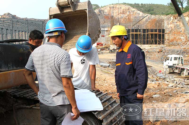 紅星工程師勘測施工現場 紅星工程師勘測施工現場