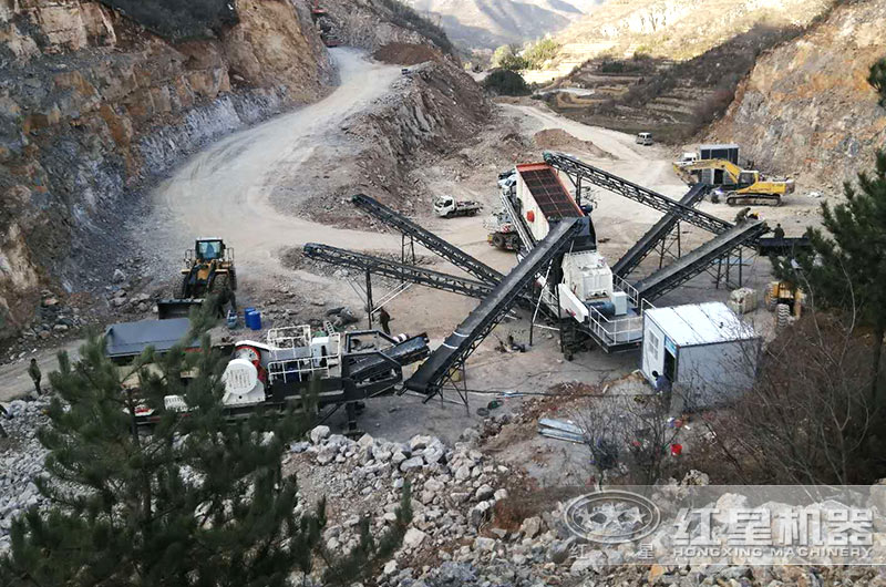 移動(dòng)碎石機(jī)生產(chǎn)現(xiàn)場 移動(dòng)碎石機(jī)生產(chǎn)現(xiàn)場